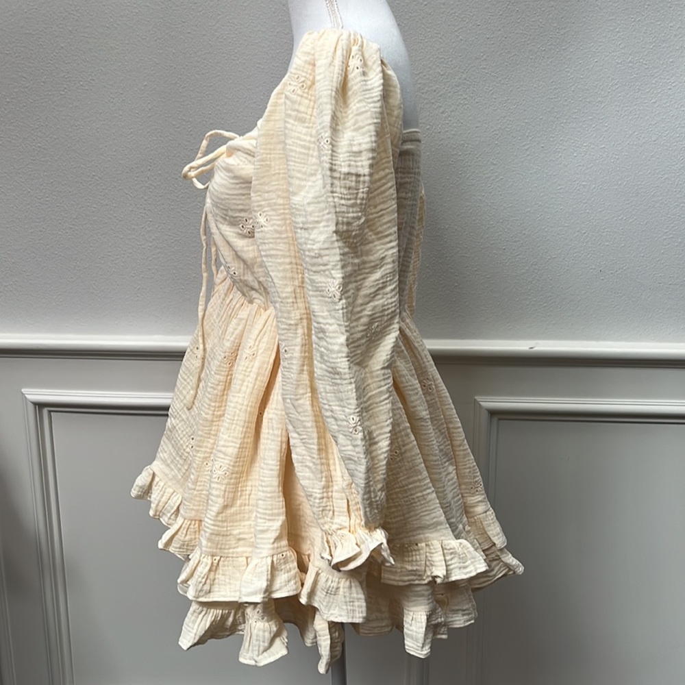 Creamy Mini Dress Size Small Perfect with Cowboy Boots ! Box 1 - Picture 4 of 10